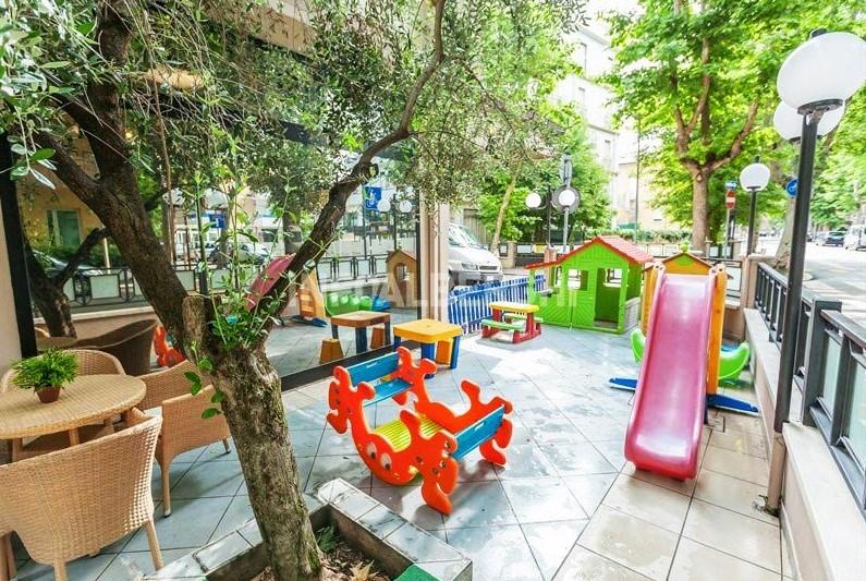 Hotel Caracas Католика Екстериор снимка